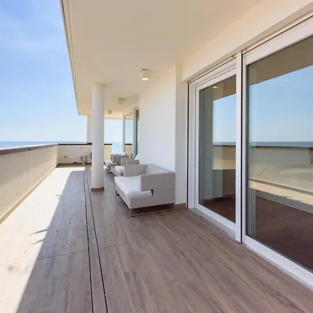 דירה Panoramic Penthouse Rooftop Whit Pool *